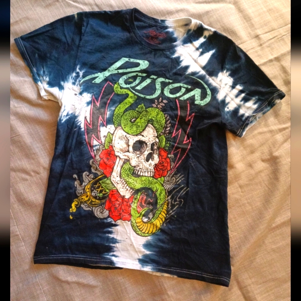 Poison band Tee size small